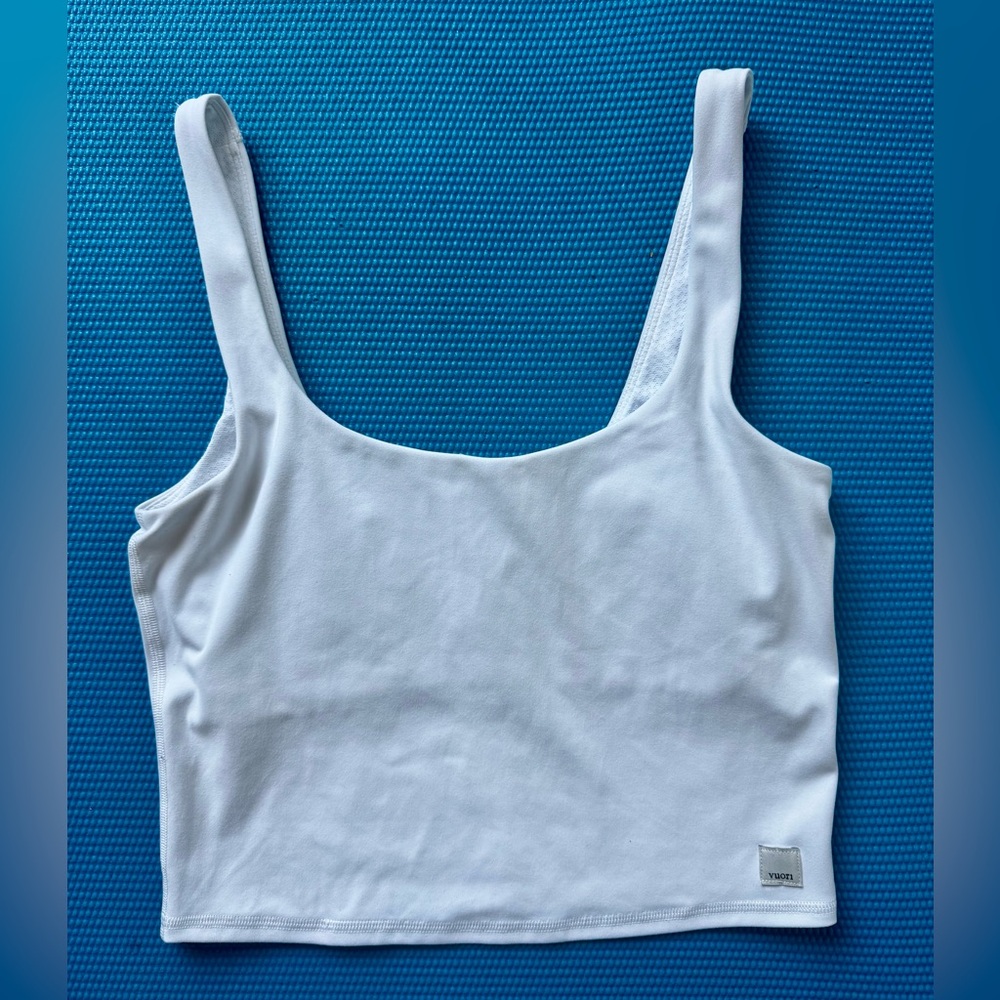 Vuori Womens Daily Crop Tank - Picture 3 of 5